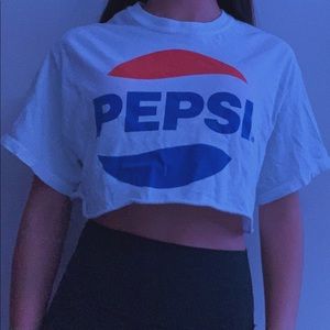 Forever 21 Pepsi cropped tee